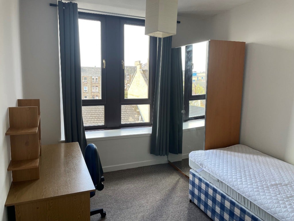 Room Black Street in Dundee