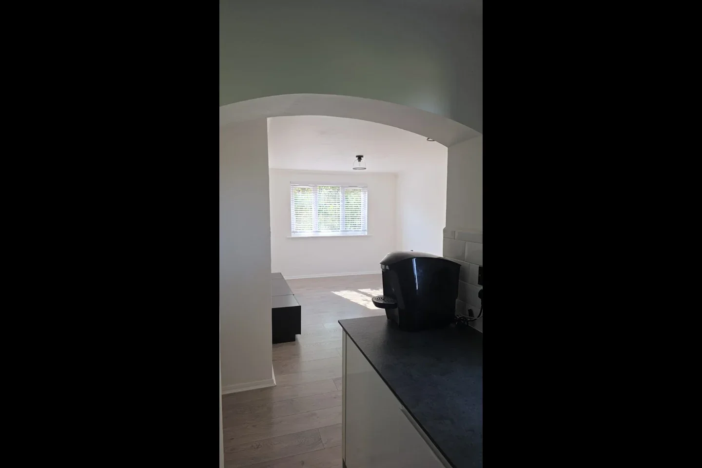 Flat Sawyer Close in Greater London