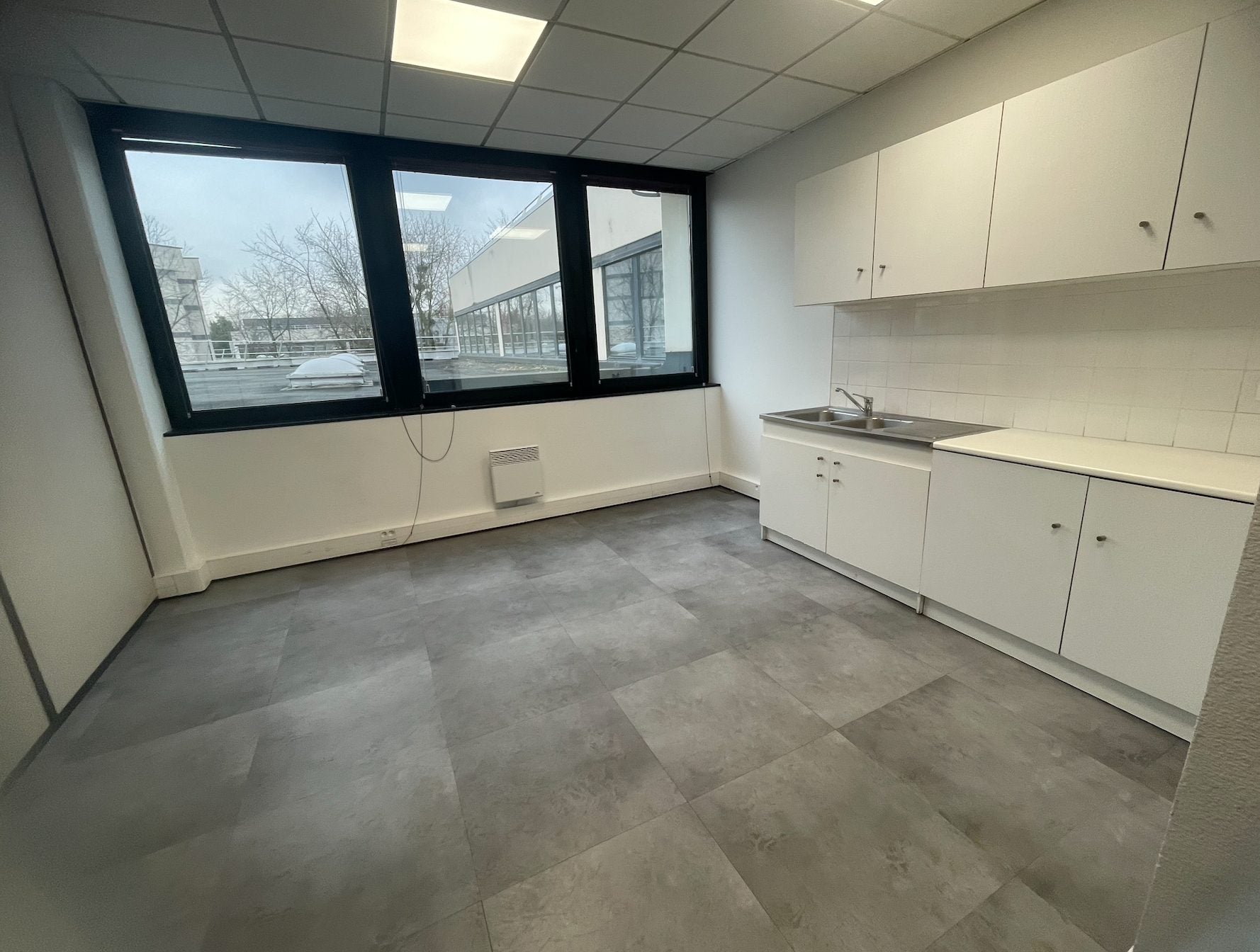 Flat Avenue Laurent Cély in Gennevilliers