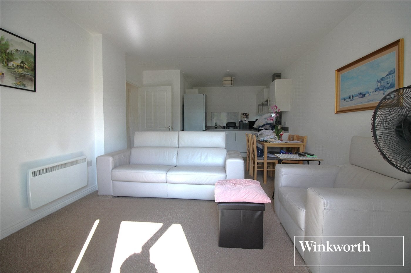 Flat Elstree Way in Hertsmere