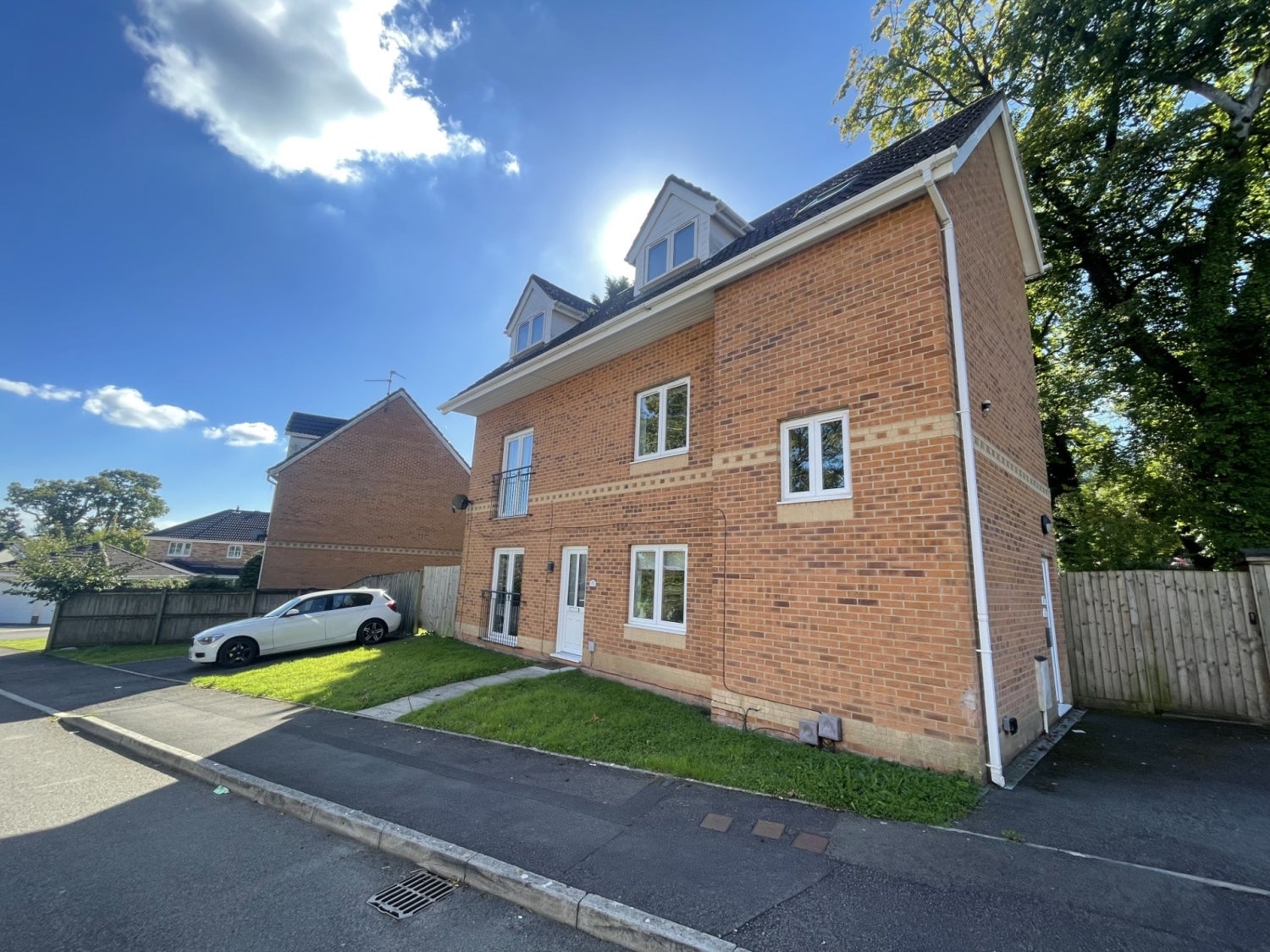 Flat Woodruff Way in Cardiff