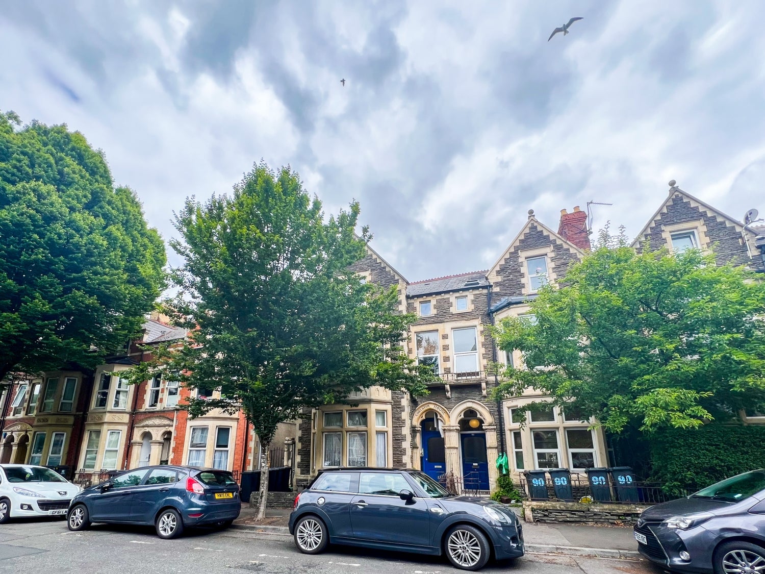 Flat Connaught Road in Cardiff