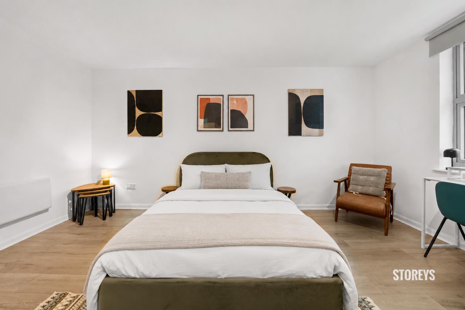 Room Kingsland Green in London