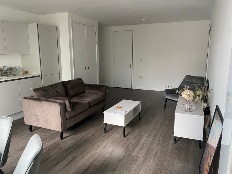 Room Trinity Way in Salford