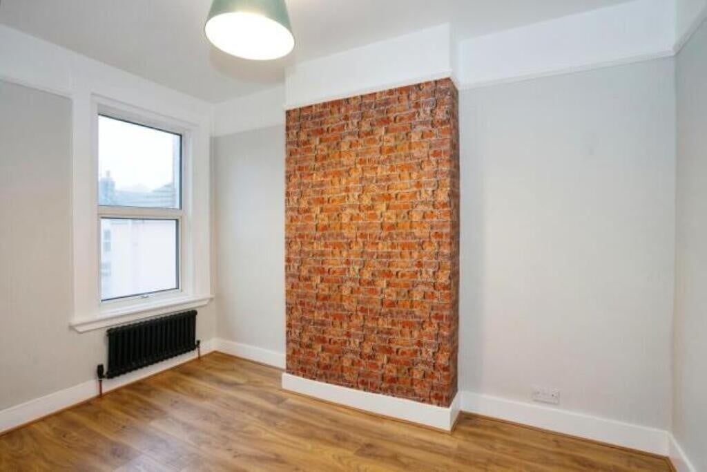 Flat Ashdown Road in Worthing