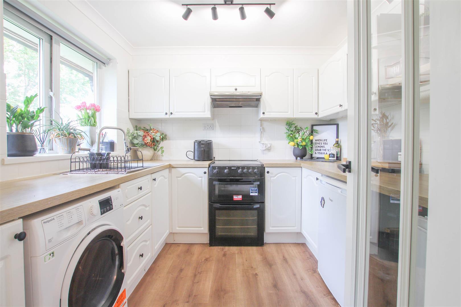 Flat Ozier Court in Uttlesford