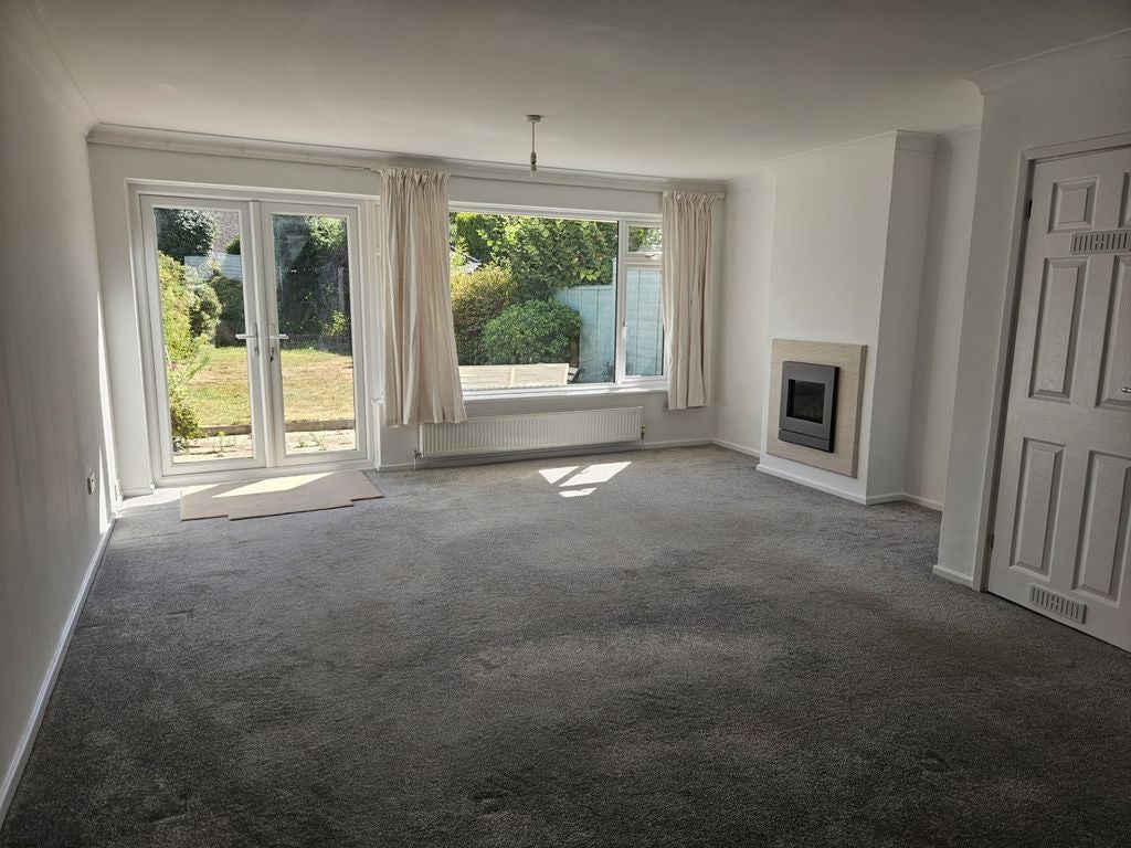 House White Knights in New Forest