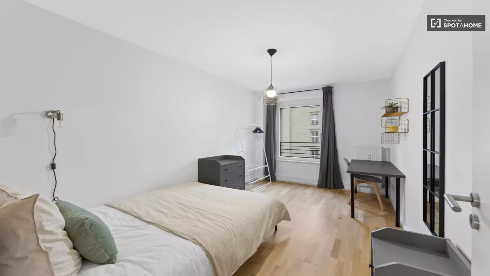 Zimmer Nazarethkirchstraße in Berlin