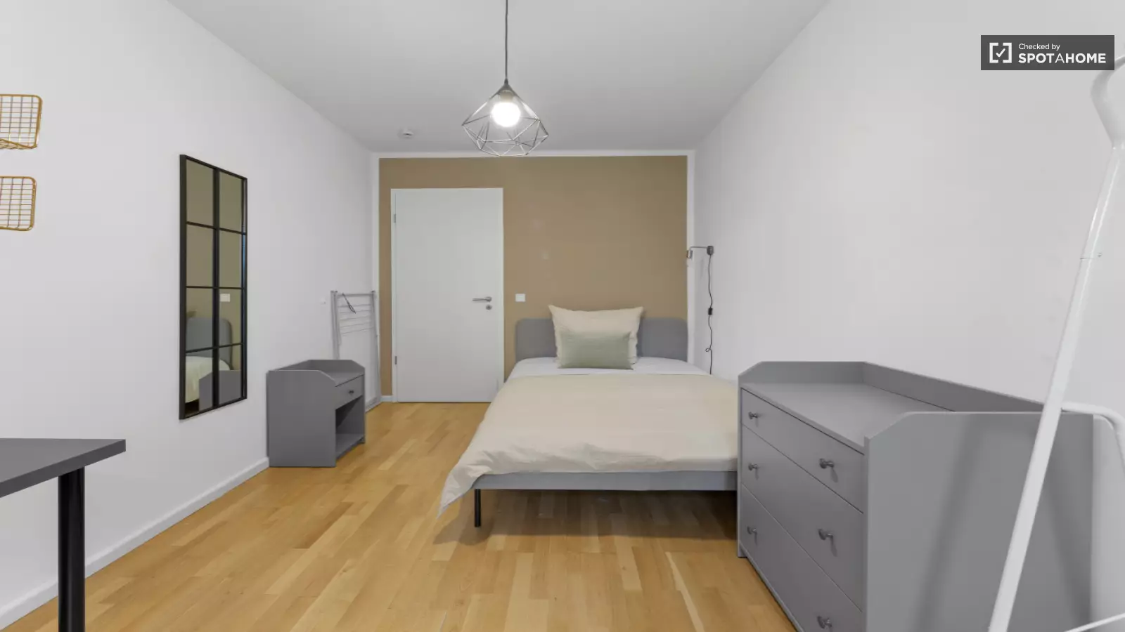 Zimmer Nazarethkirchstraße in Berlin
