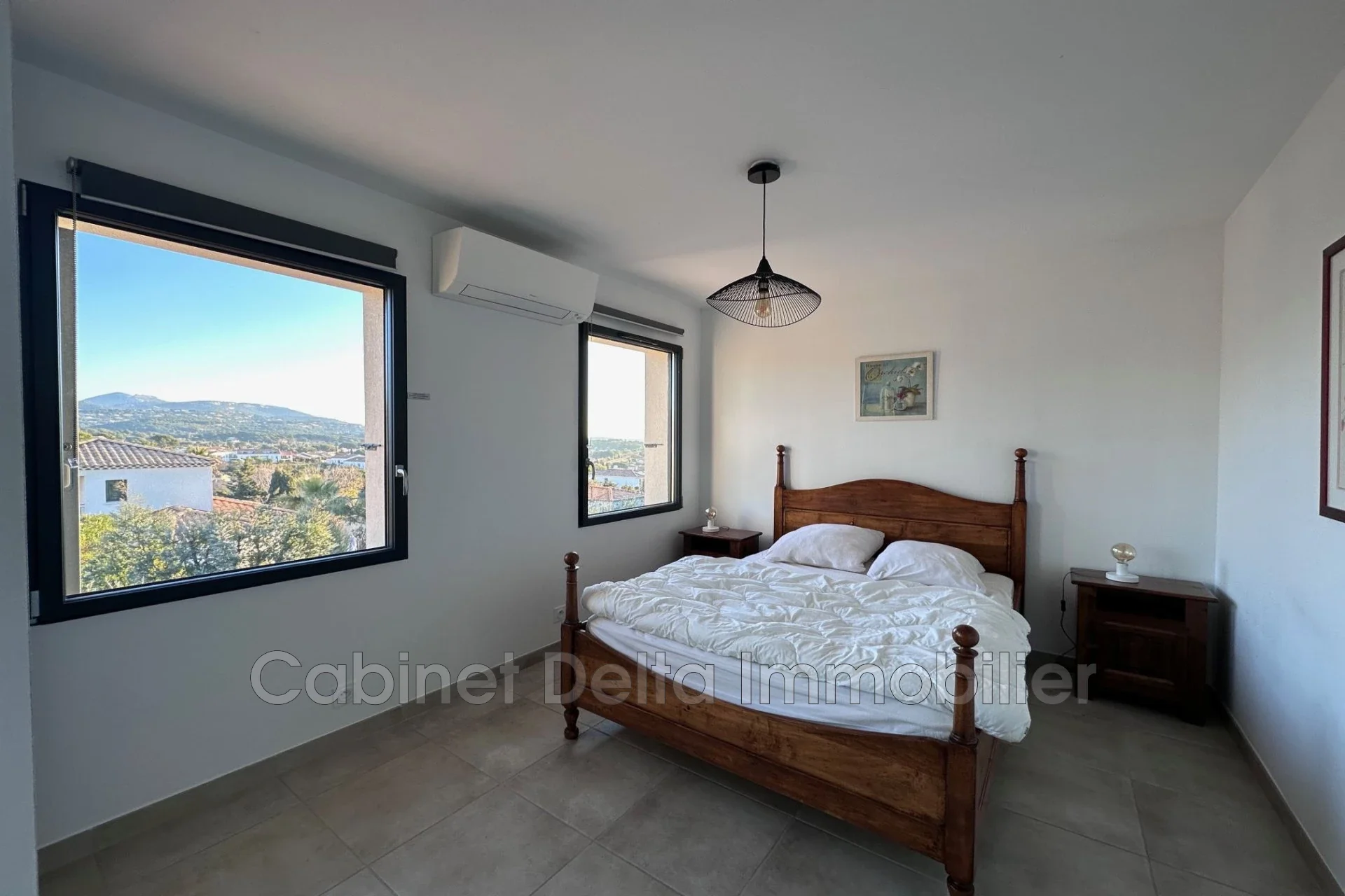 Appartement Avenue du Deuxième Spahis à Sanary-sur-Mer