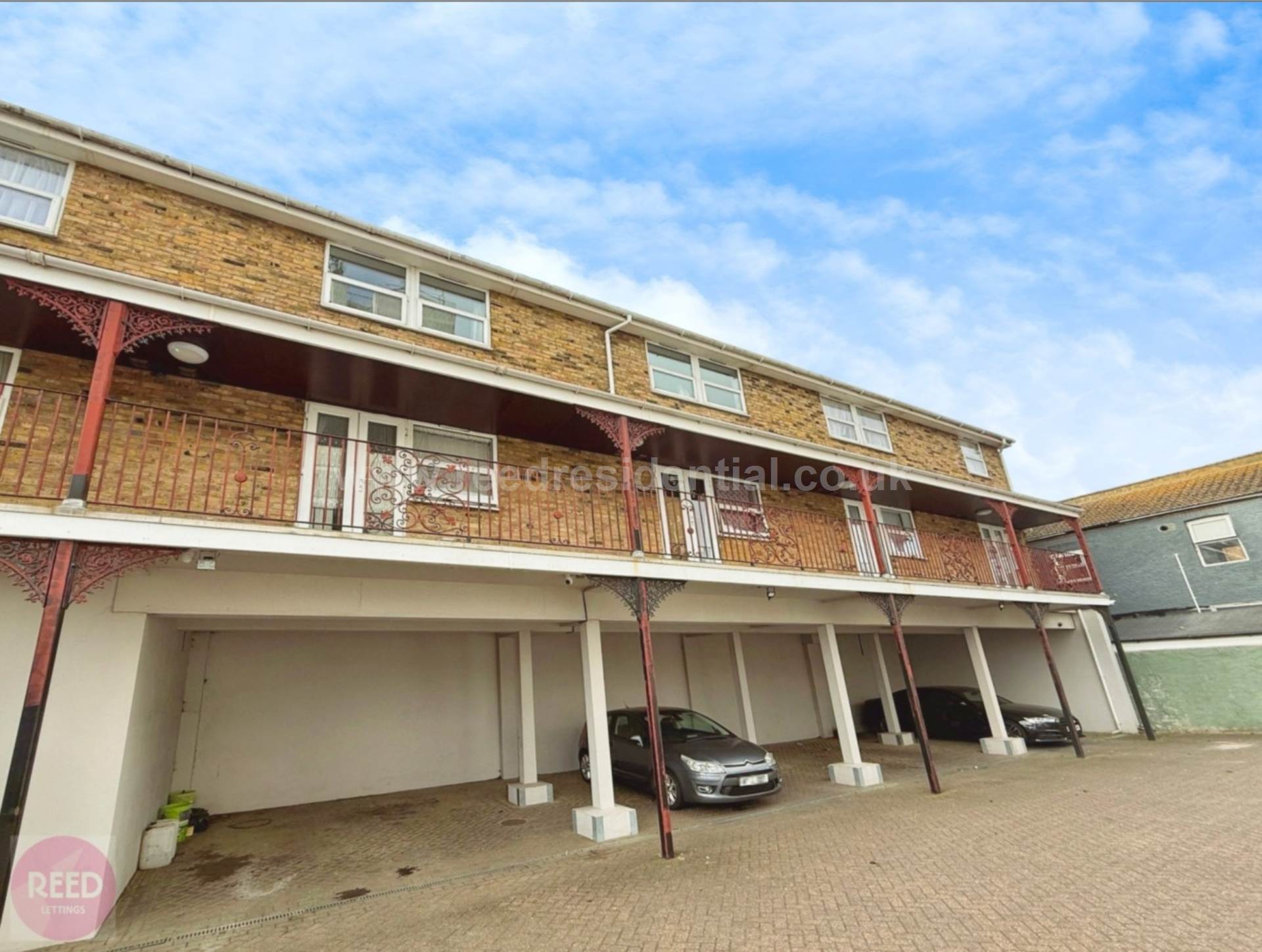 Flat London Road in Southend-on-Sea
