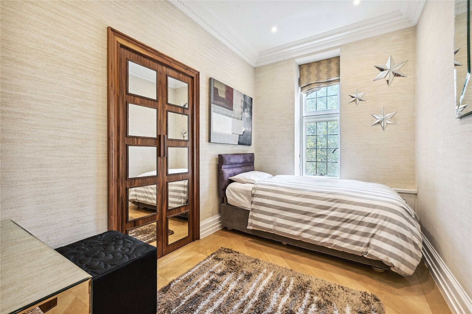 Flat Sloane Square in Greater London