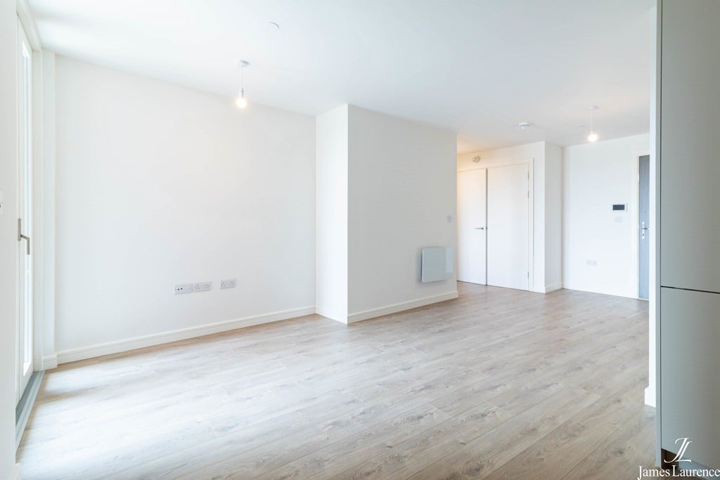 Flat Upper Conybere Street in Birmingham