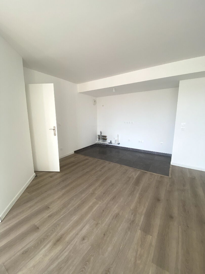 Appartement Avenue Félix Éboué à Le Blanc-Mesnil