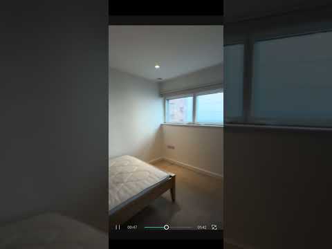 Room Ullswater Crescent in London