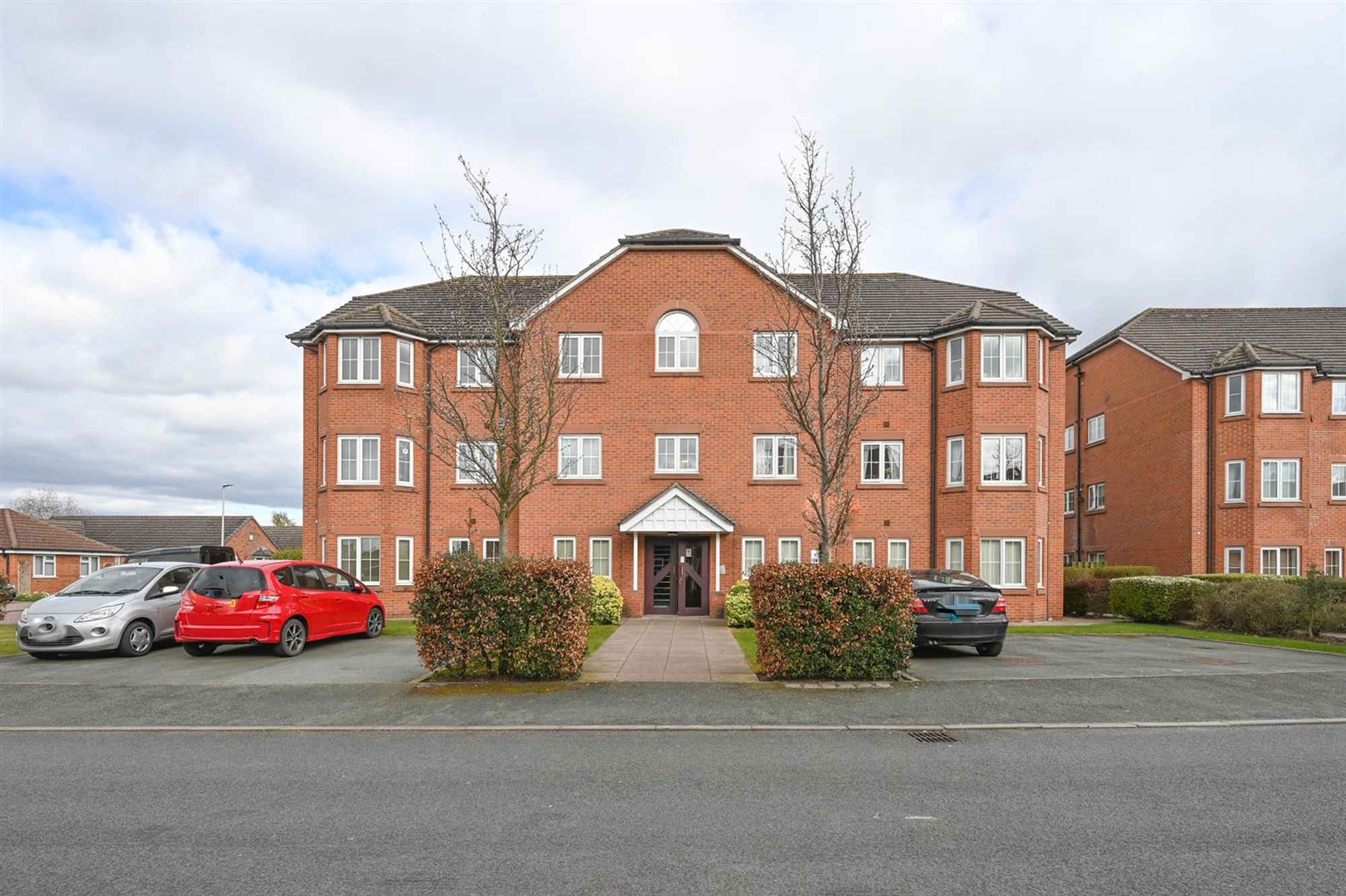 Flat Hornby Drive in Congleton