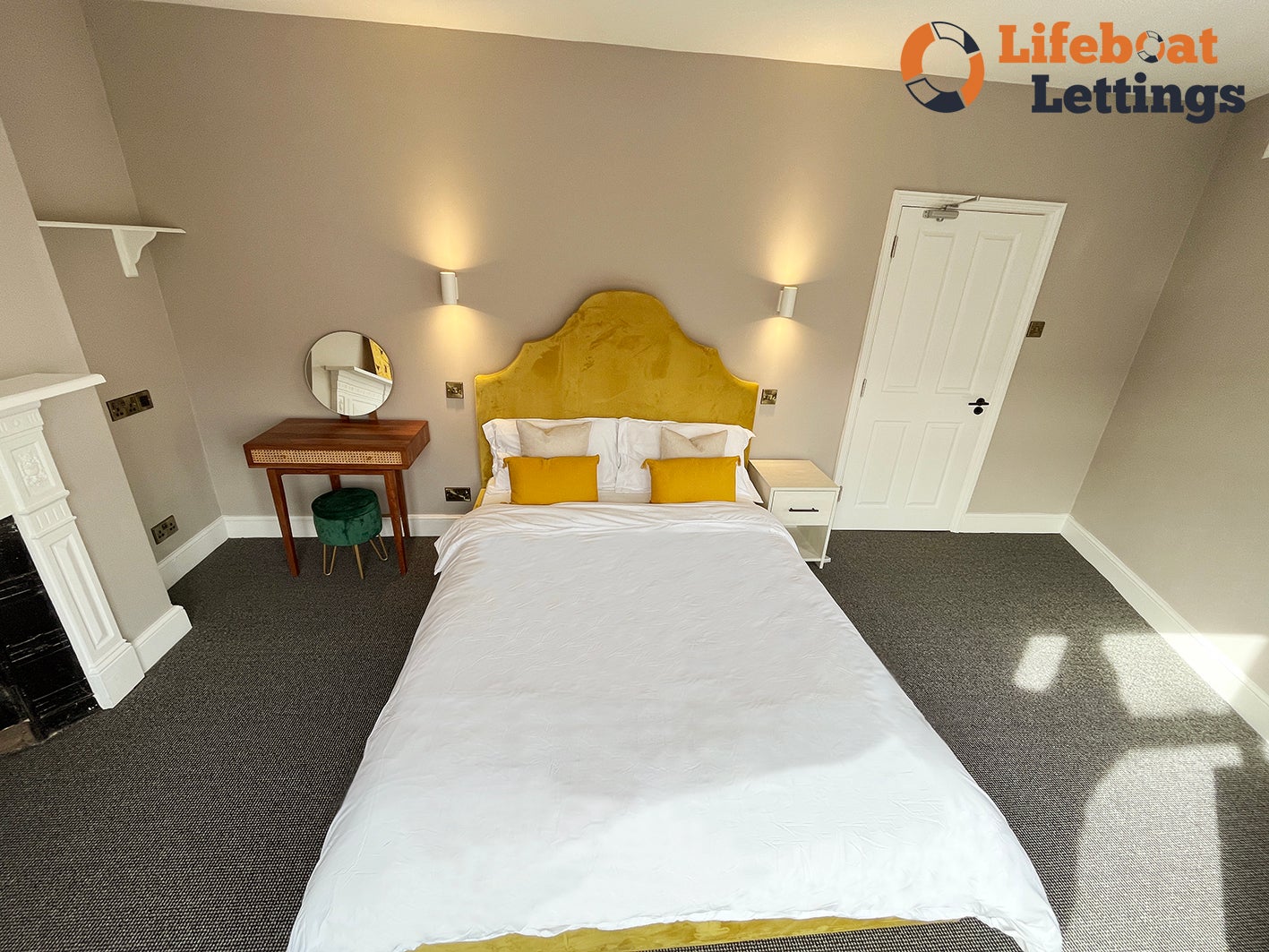 Room Sussex Avenue in Ashford