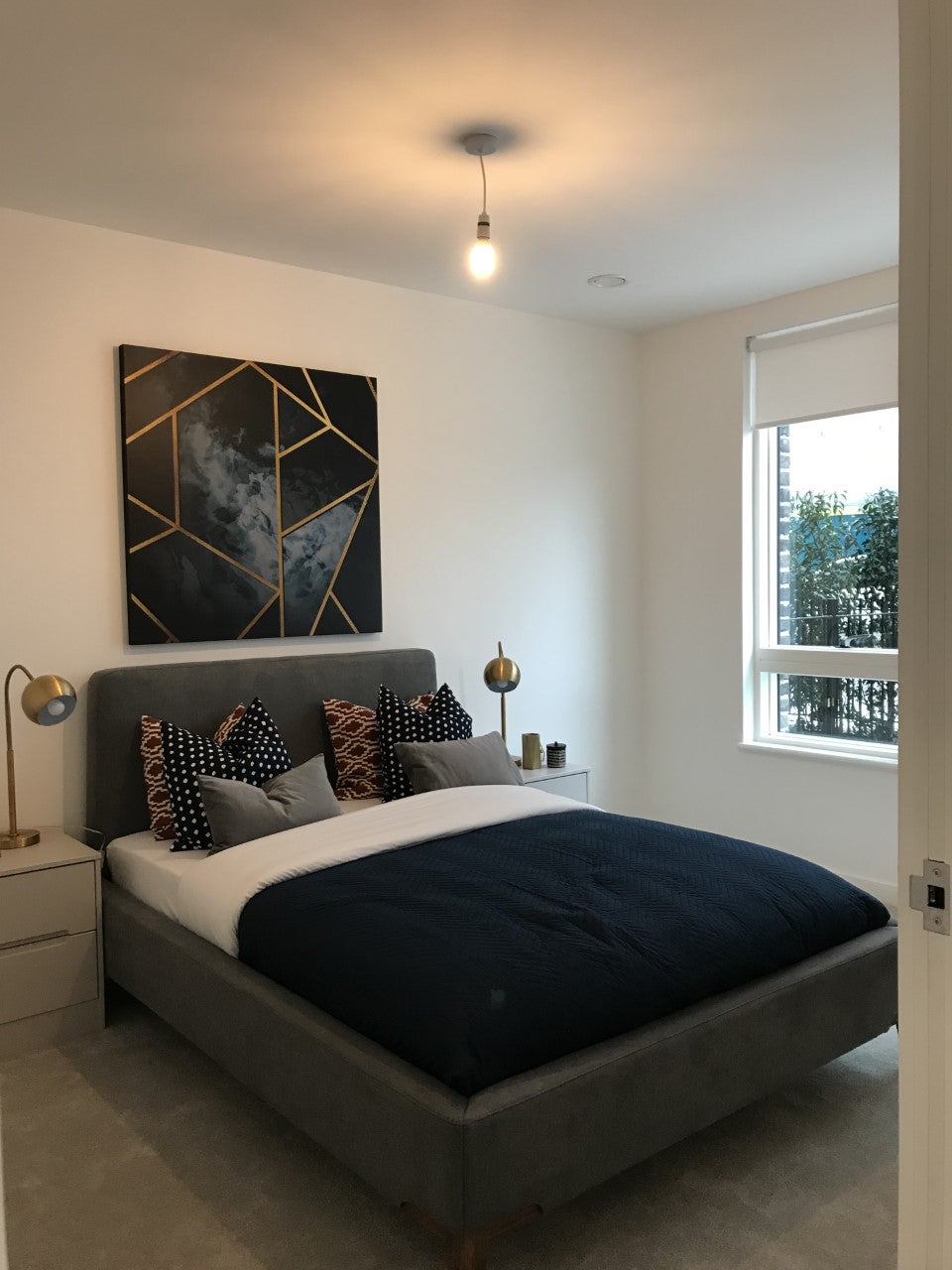 Flat Cording Street in Greater London