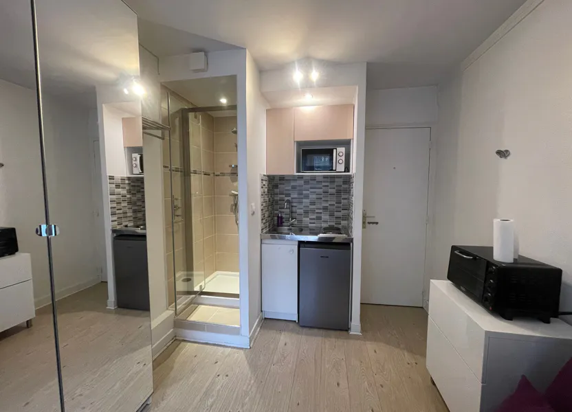 Room Boulevard de Reuilly in Paris