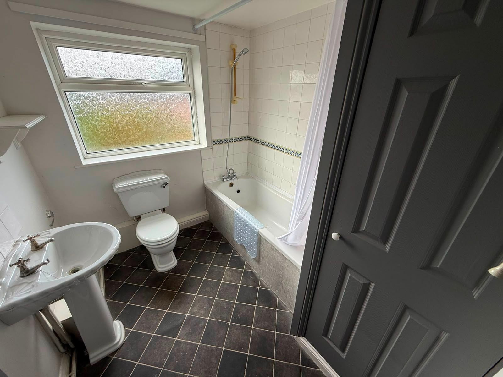 Flat Portobello Road in Birtley