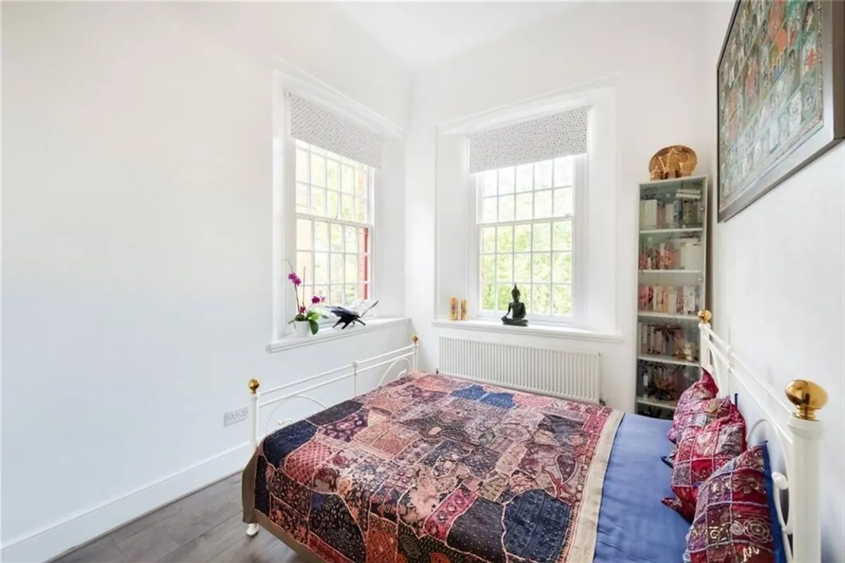 Flat FitzHerbert Walk in Greater London