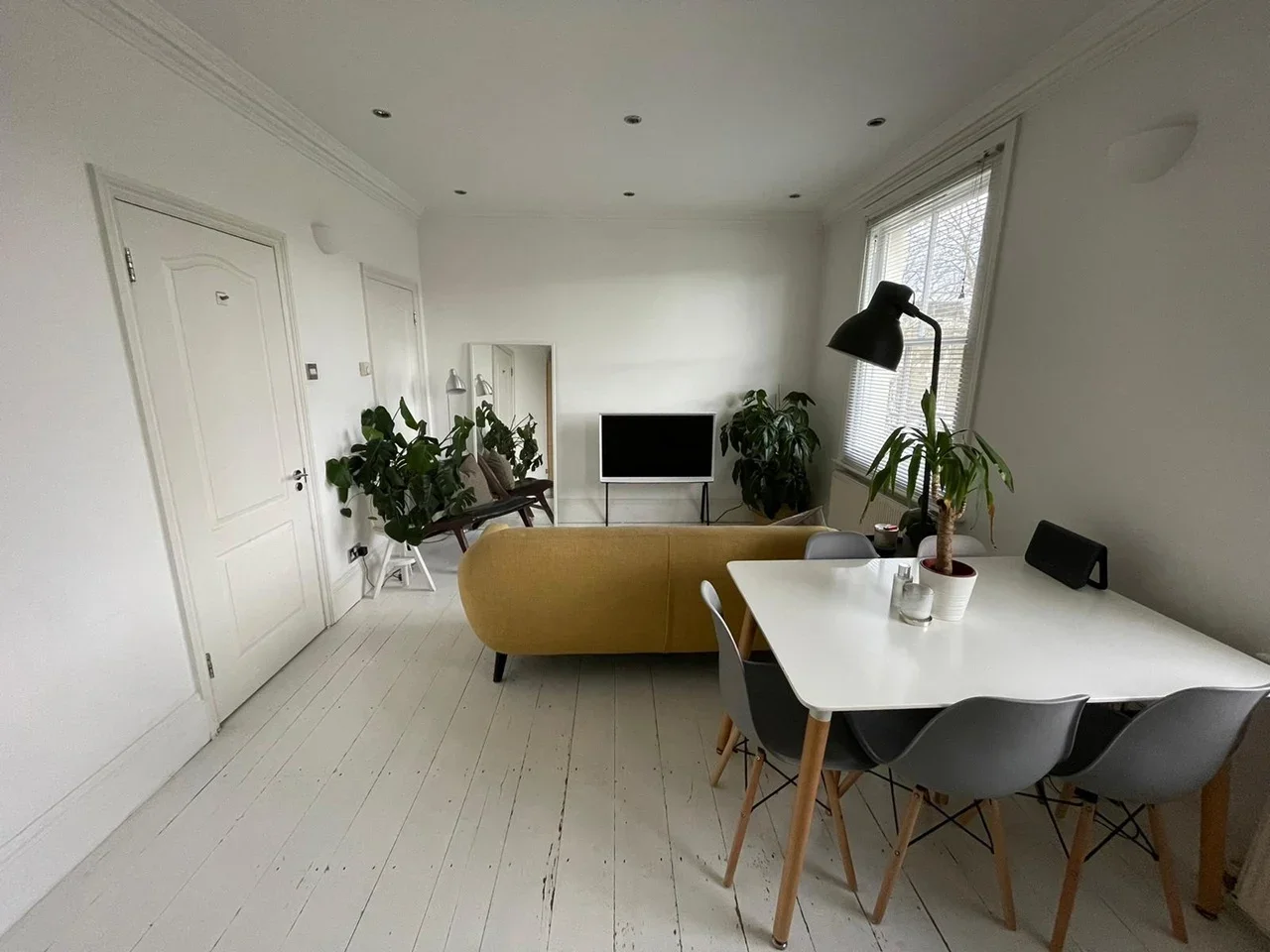 Flat Tollington Way in Greater London