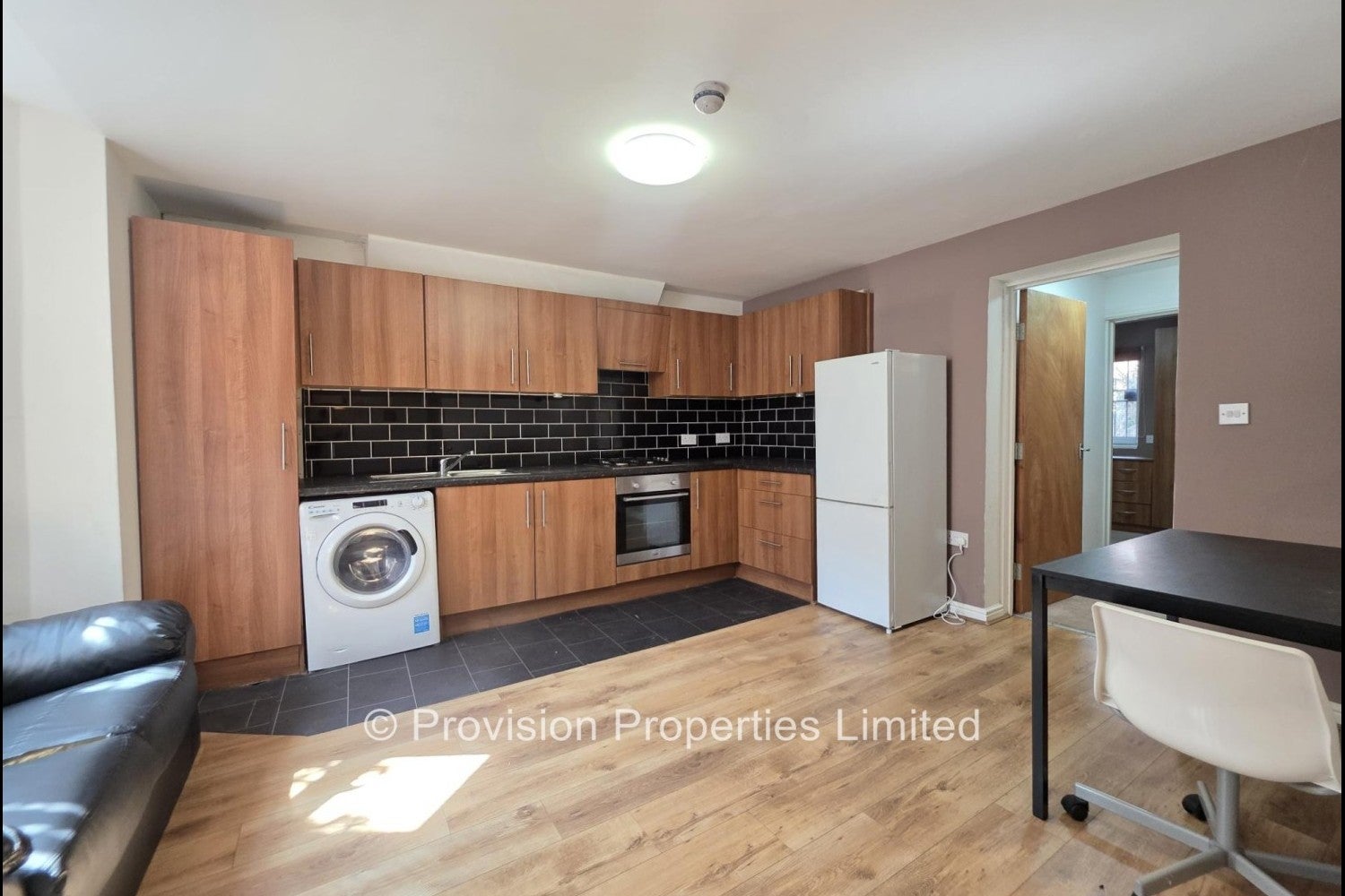 Flat Brudenell Mount in Leeds