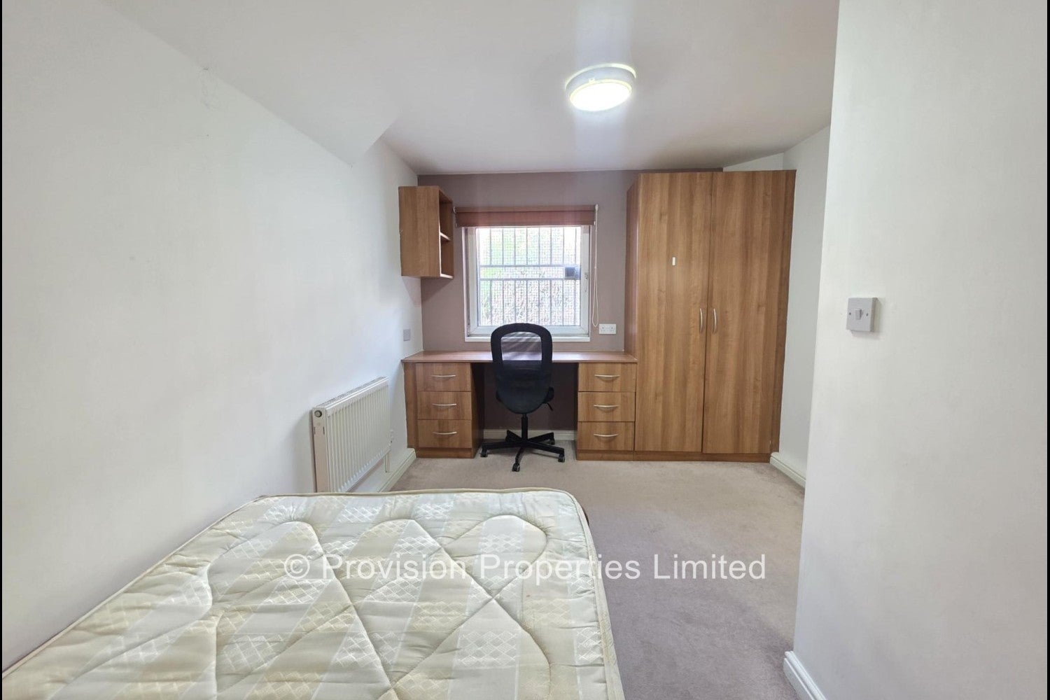 Flat Brudenell Mount in Leeds