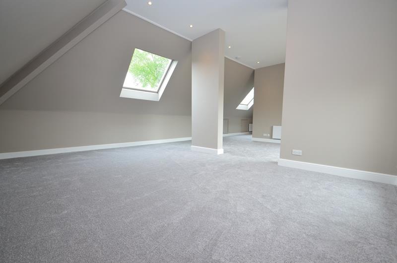 Flat Deane Croft Road in Greater London