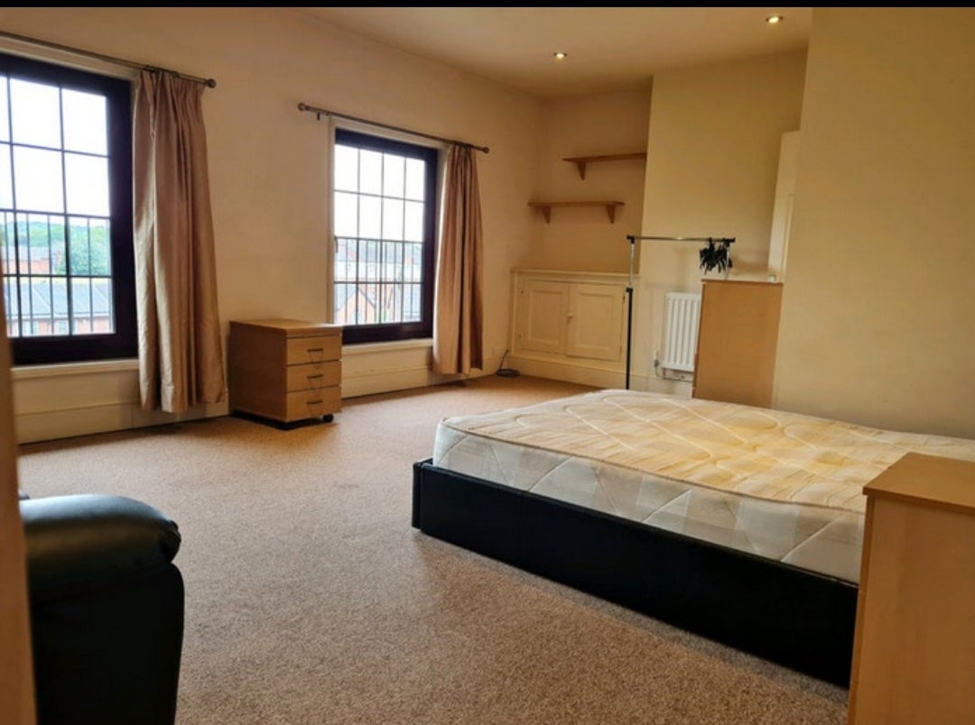 Room Uttoxeter New Road in Derby