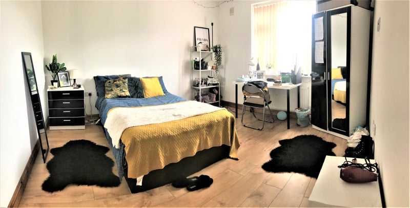 Room Muller Road in Bristol