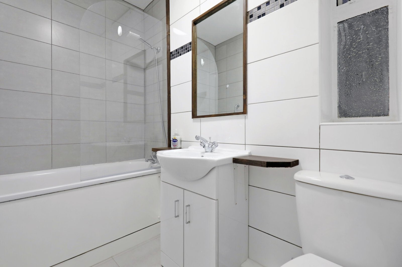 Flat Putney Hill in Greater London
