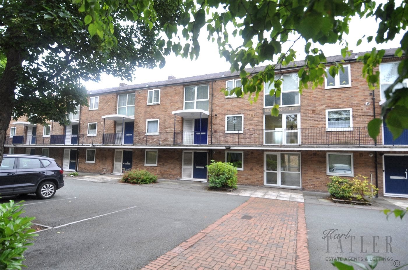 Flat Upton Road in Birkenhead