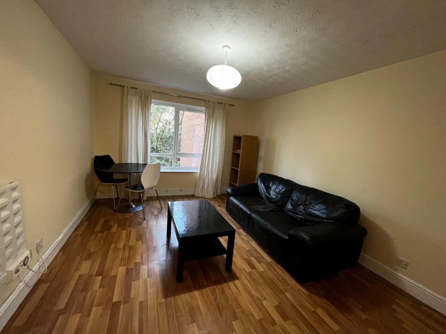 Flat Griffin Gardens in Birmingham