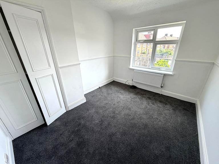 House Gale Street in Greater London