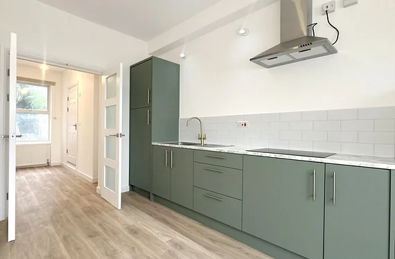 Flat Fransfield Grove in Greater London