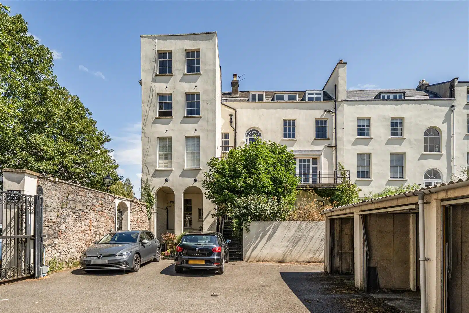 Flat Rodney Place in Bristol