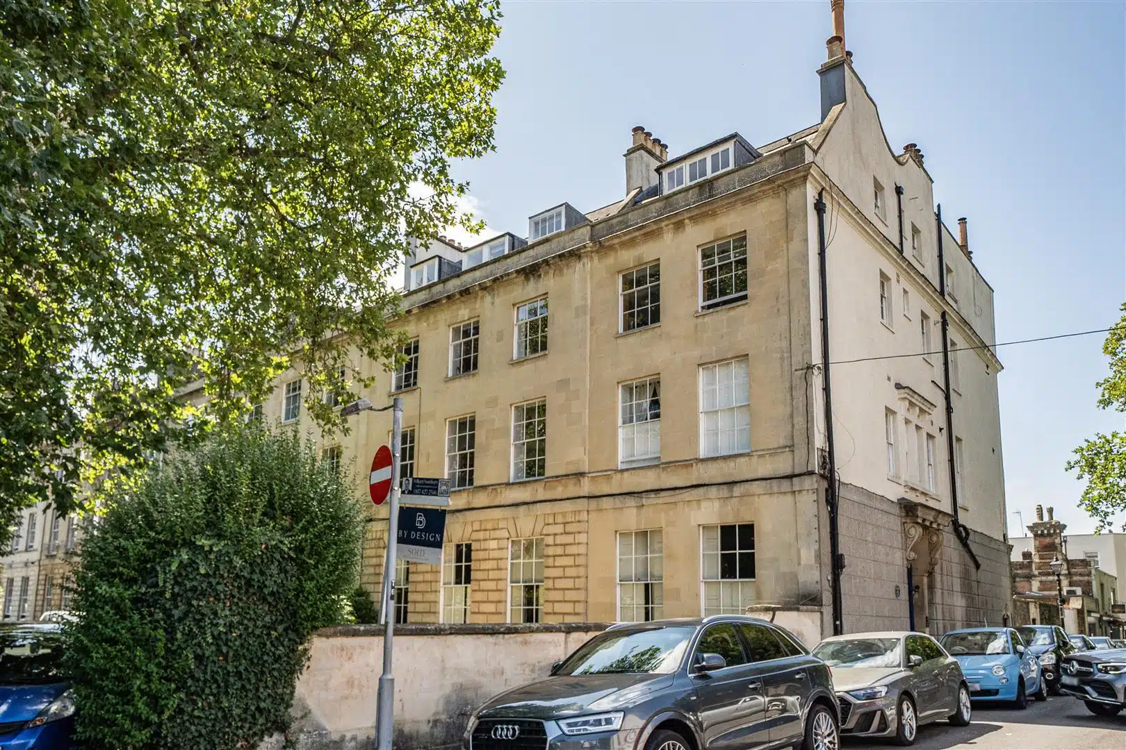 Flat Rodney Place in Bristol
