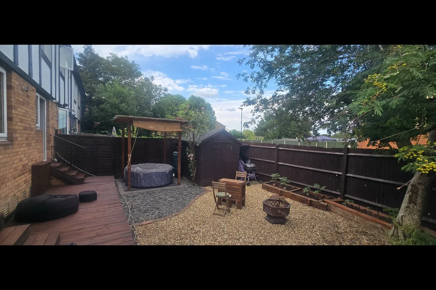 House Buttermere Close in Greater London