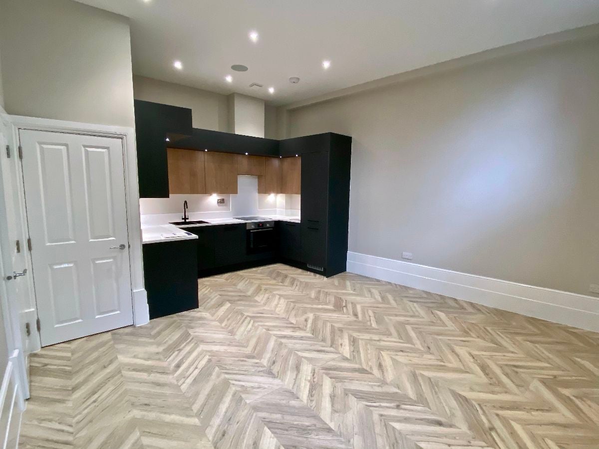 Flat Fulwood Road in Sheffield