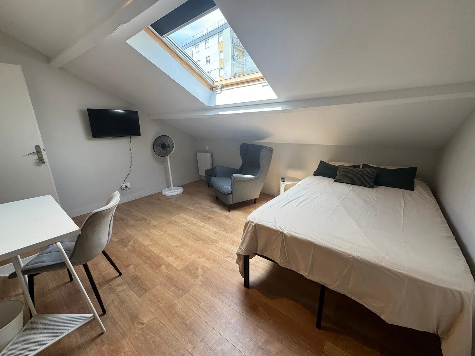 Room Boulevard Laurent Bonnevay in Vénissieux