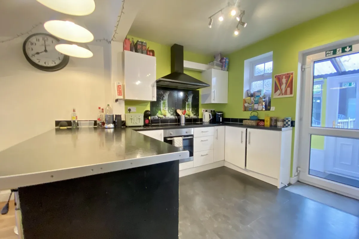 Flat Foxley Close in Norwich