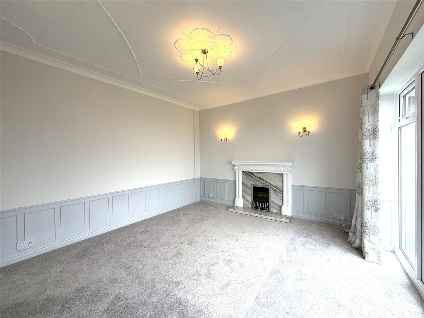 Flat Clifton Drive in Borough of Fylde