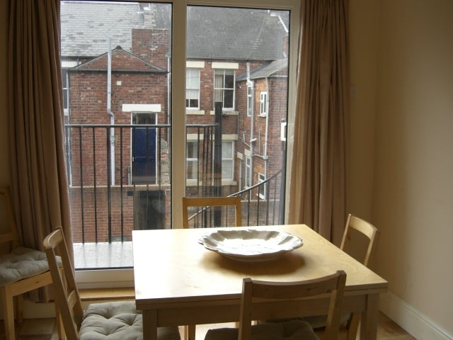 Flat Bayswater Road in Newcastle upon Tyne