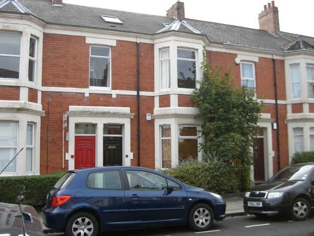 Flat Bayswater Road in Newcastle upon Tyne