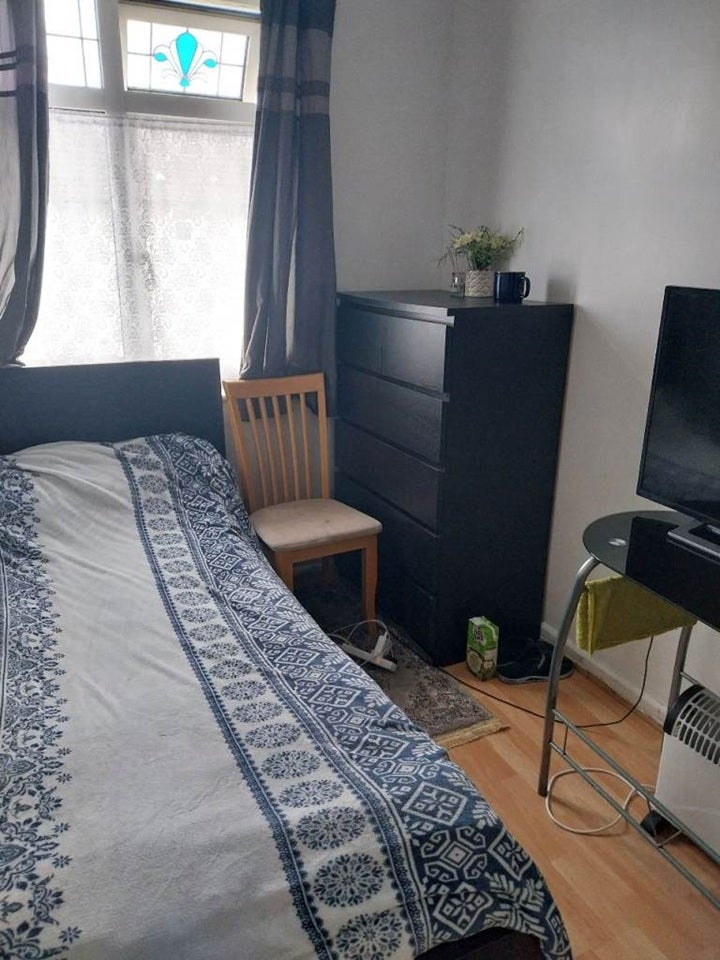 Room Lindsey Road in Greater London