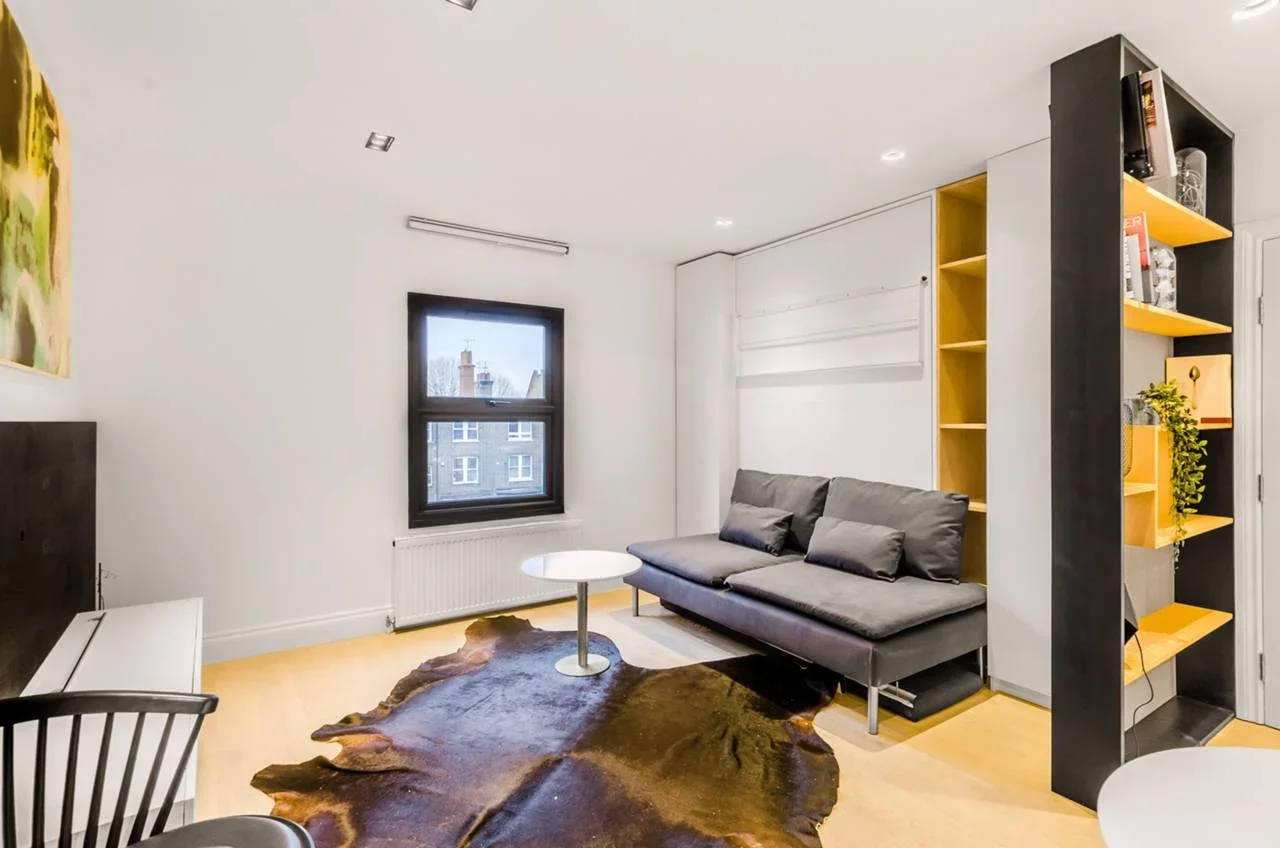 Flat Talgarth Road in Greater London