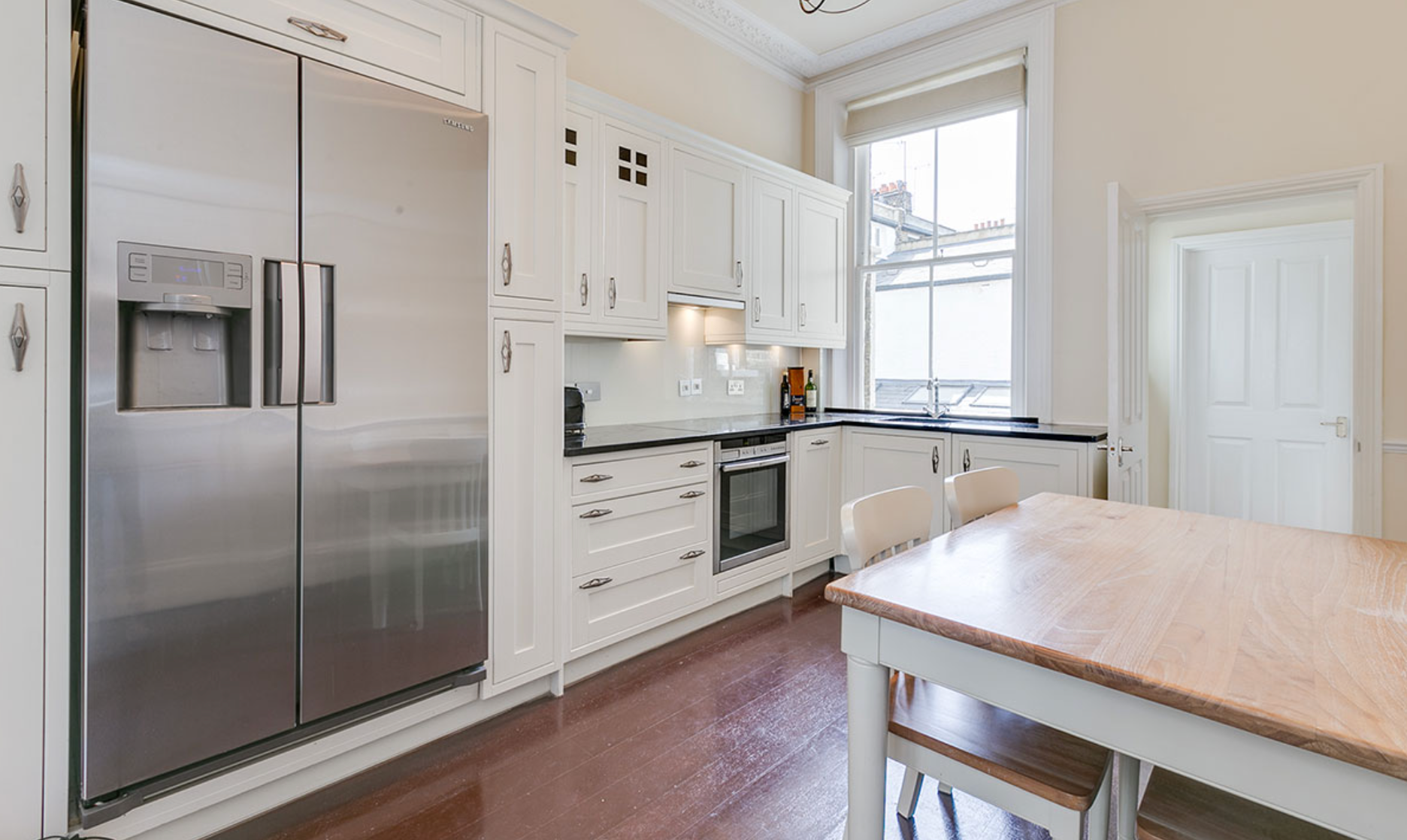 Flat Sedlescombe Road in Greater London