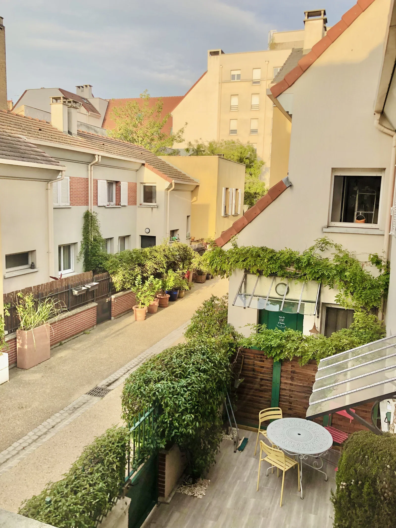 Chambre Rue du Docteur Léonce Basset à Saint-Ouen-sur-Seine