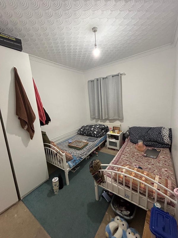 Room York Road in Greater London